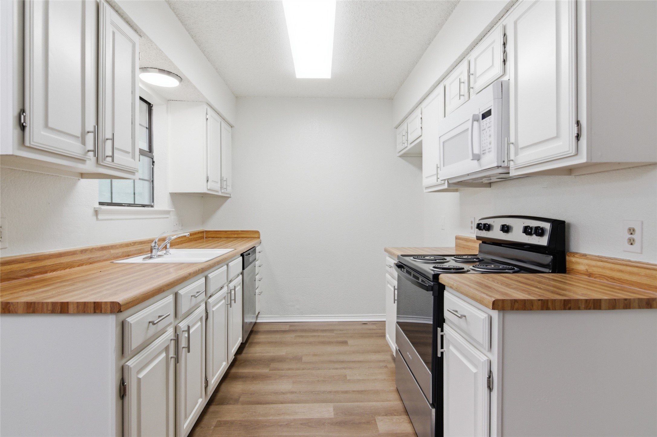 209 Blue Ridge Trail Saginaw TX 76179