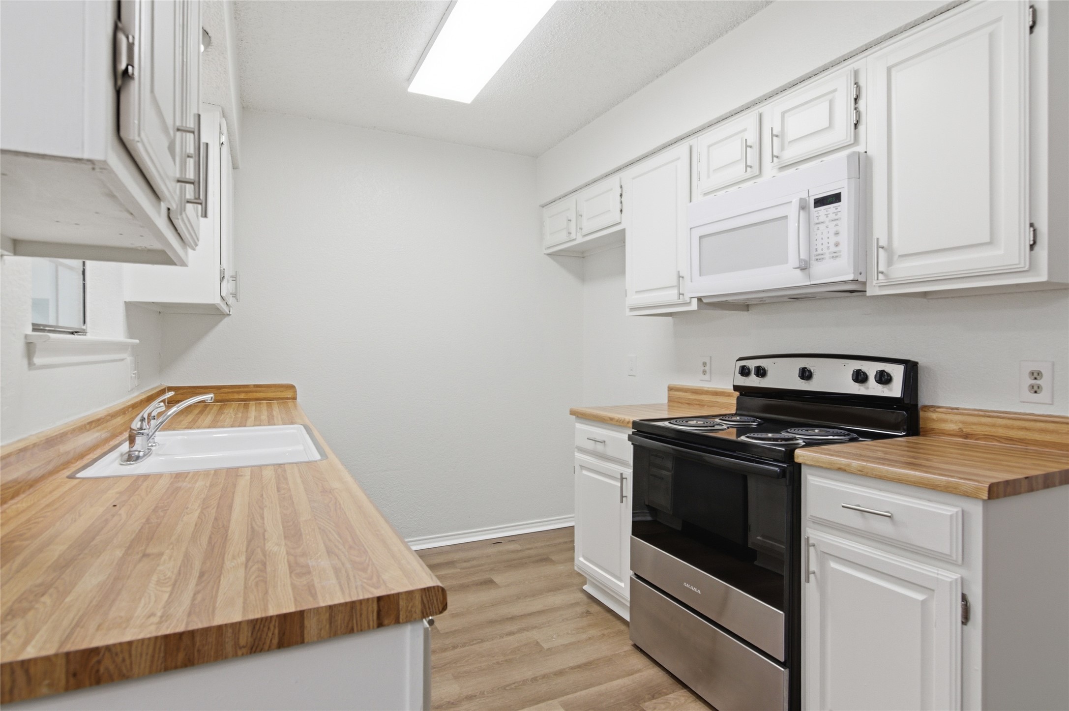 209 Blue Ridge Trail Saginaw TX 76179
