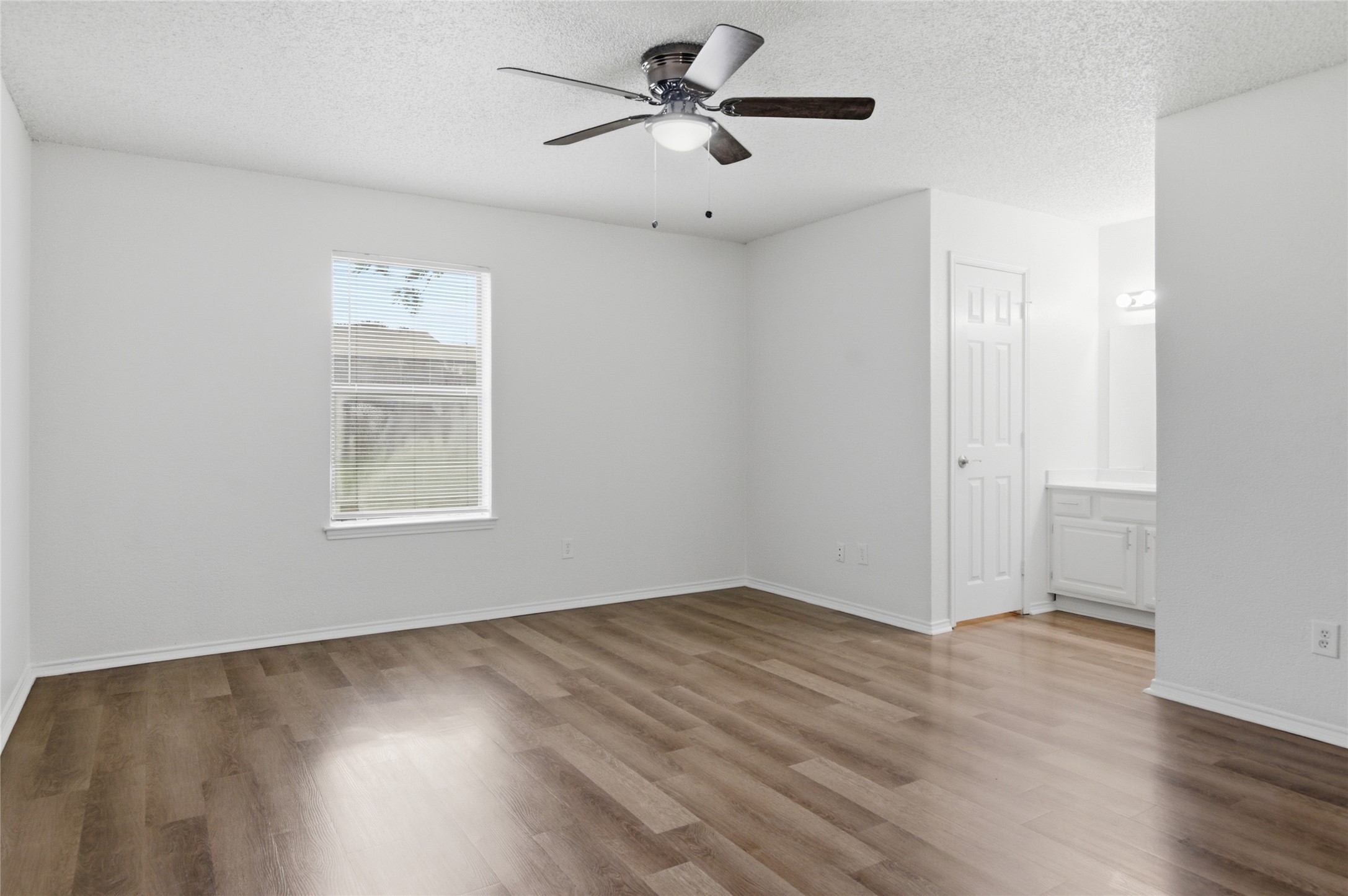 209 Blue Ridge Trail Saginaw TX 76179