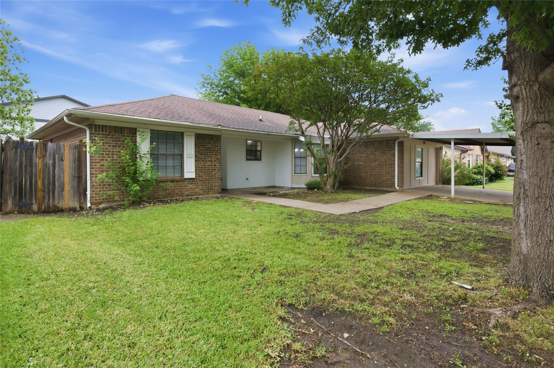209 Blue Ridge Trail Saginaw TX 76179
