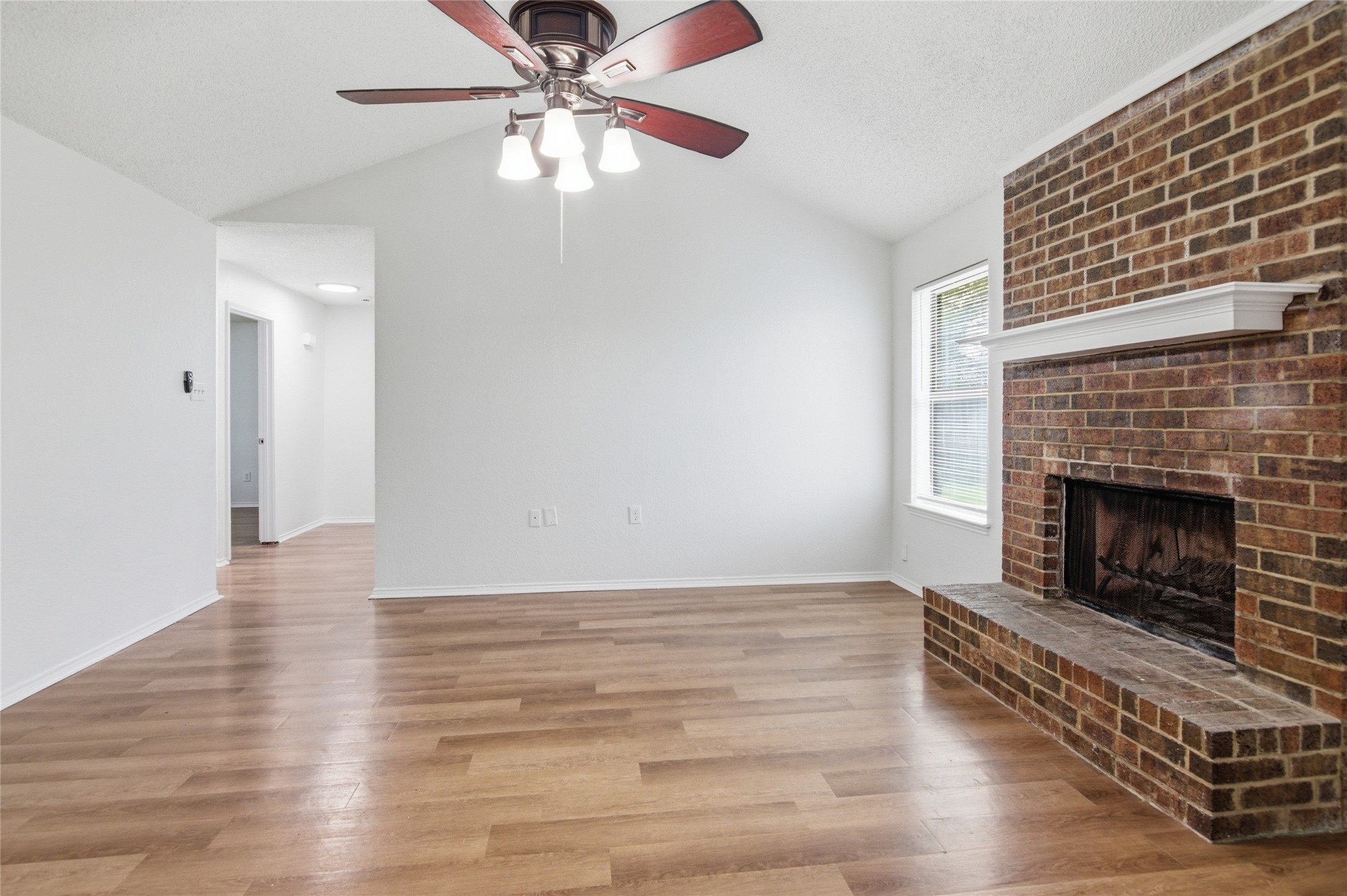 209 Blue Ridge Trail Saginaw TX 76179