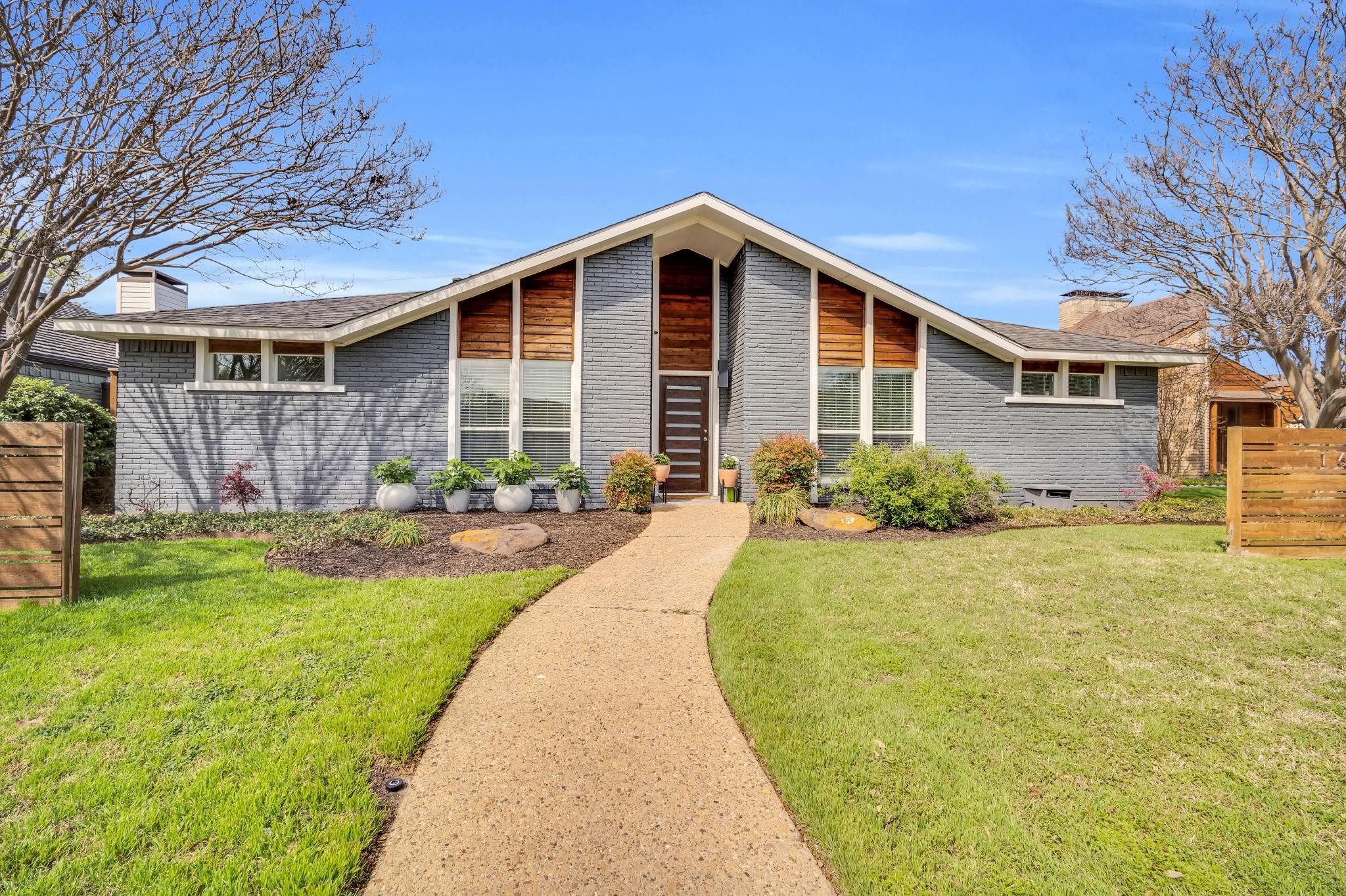 16817 Rustic Meadows Drive Dallas TX 75248
