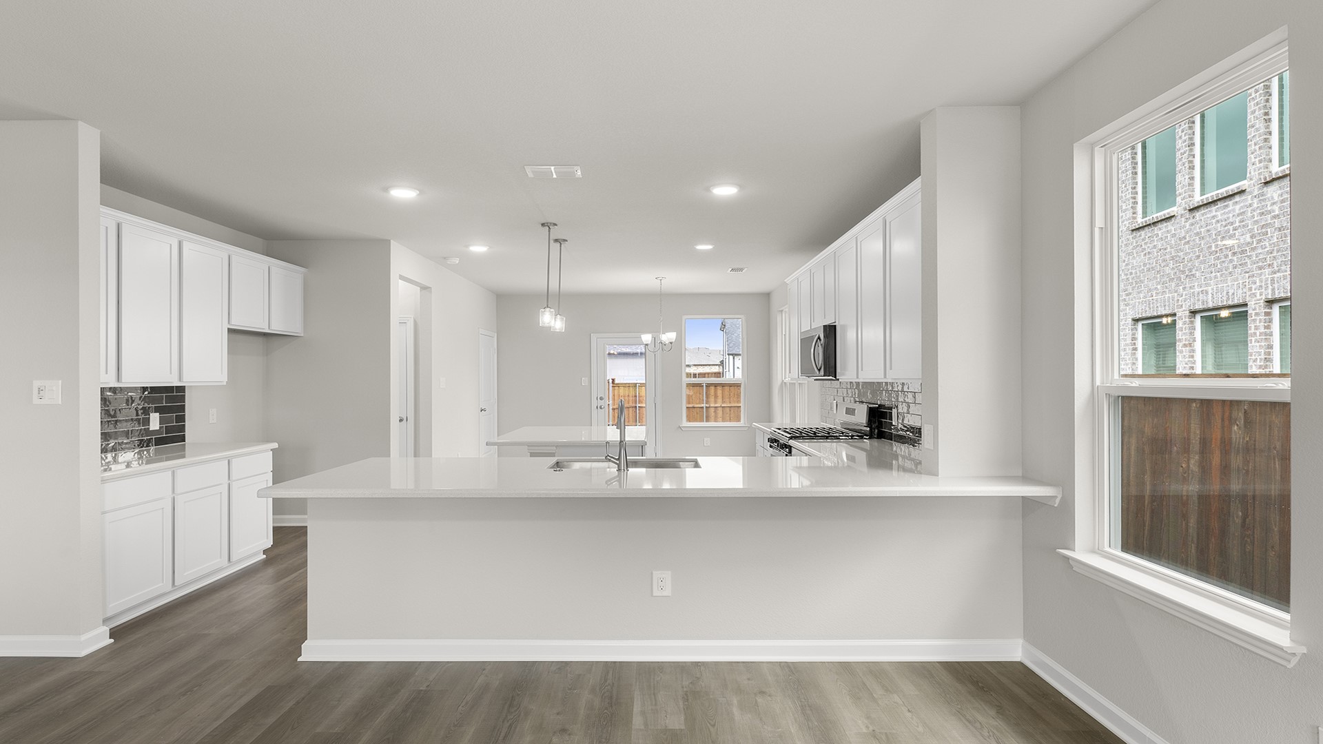 2085 Bayfront Drive Royse City TX 75189