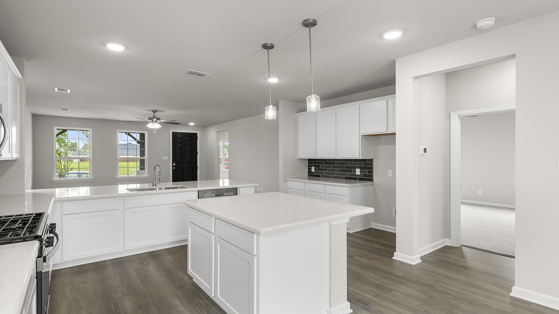 2085 Bayfront Drive Royse City TX 75189