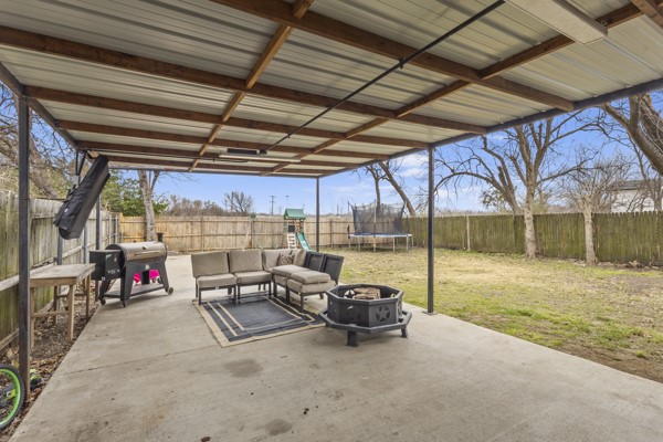 914 S Chatfield Street Ennis TX 75119