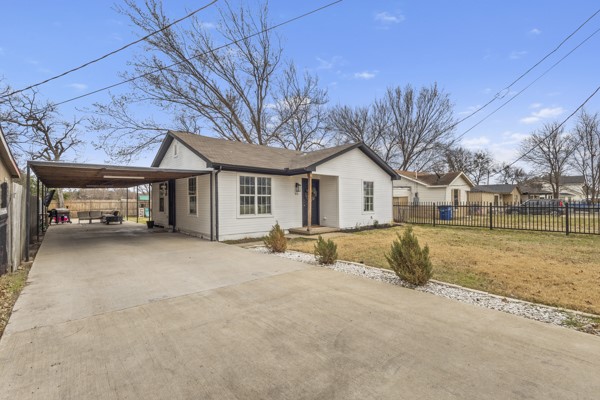 914 S Chatfield Street Ennis TX 75119