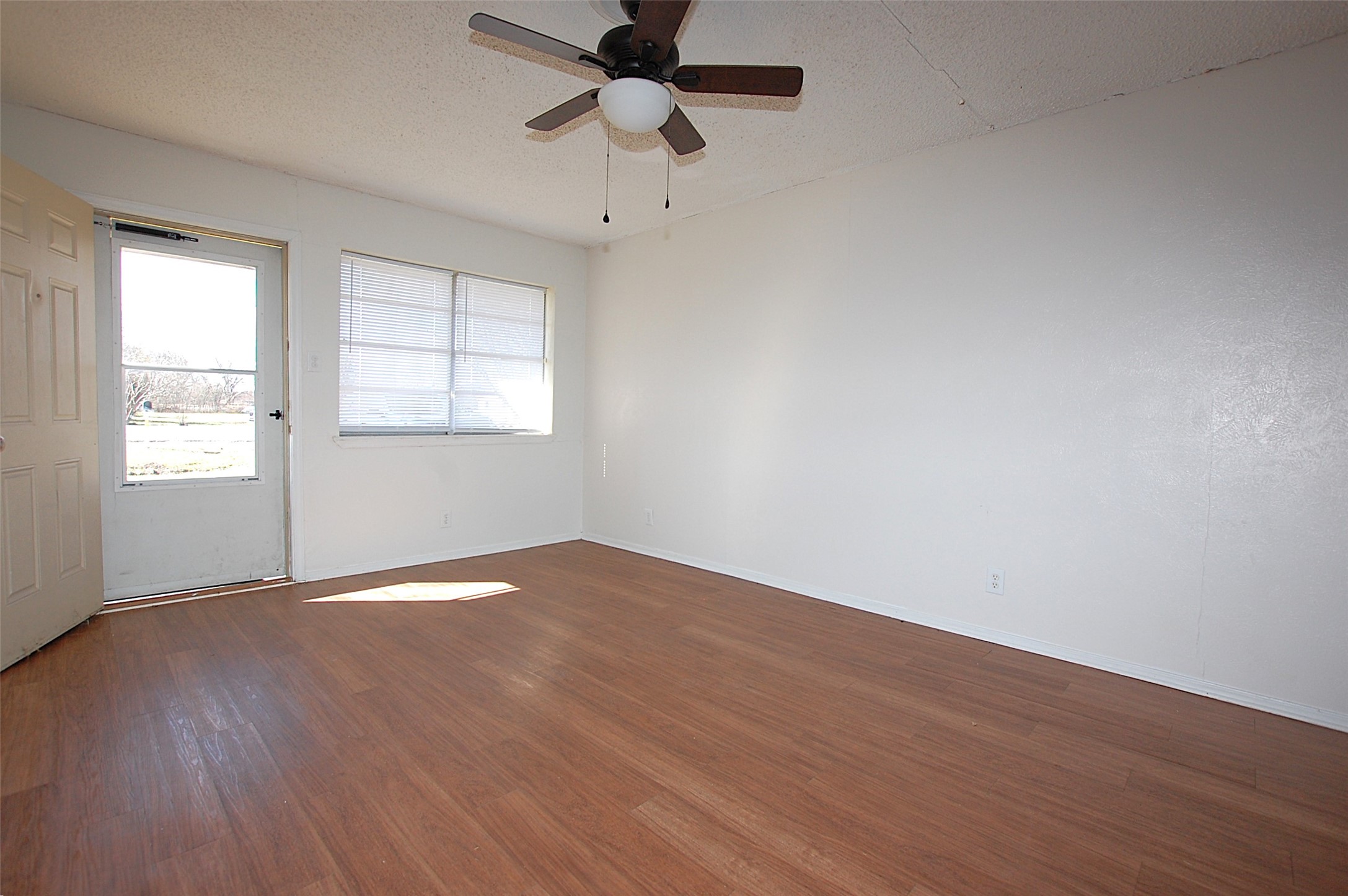 606 E Broad Street Forney TX 75126