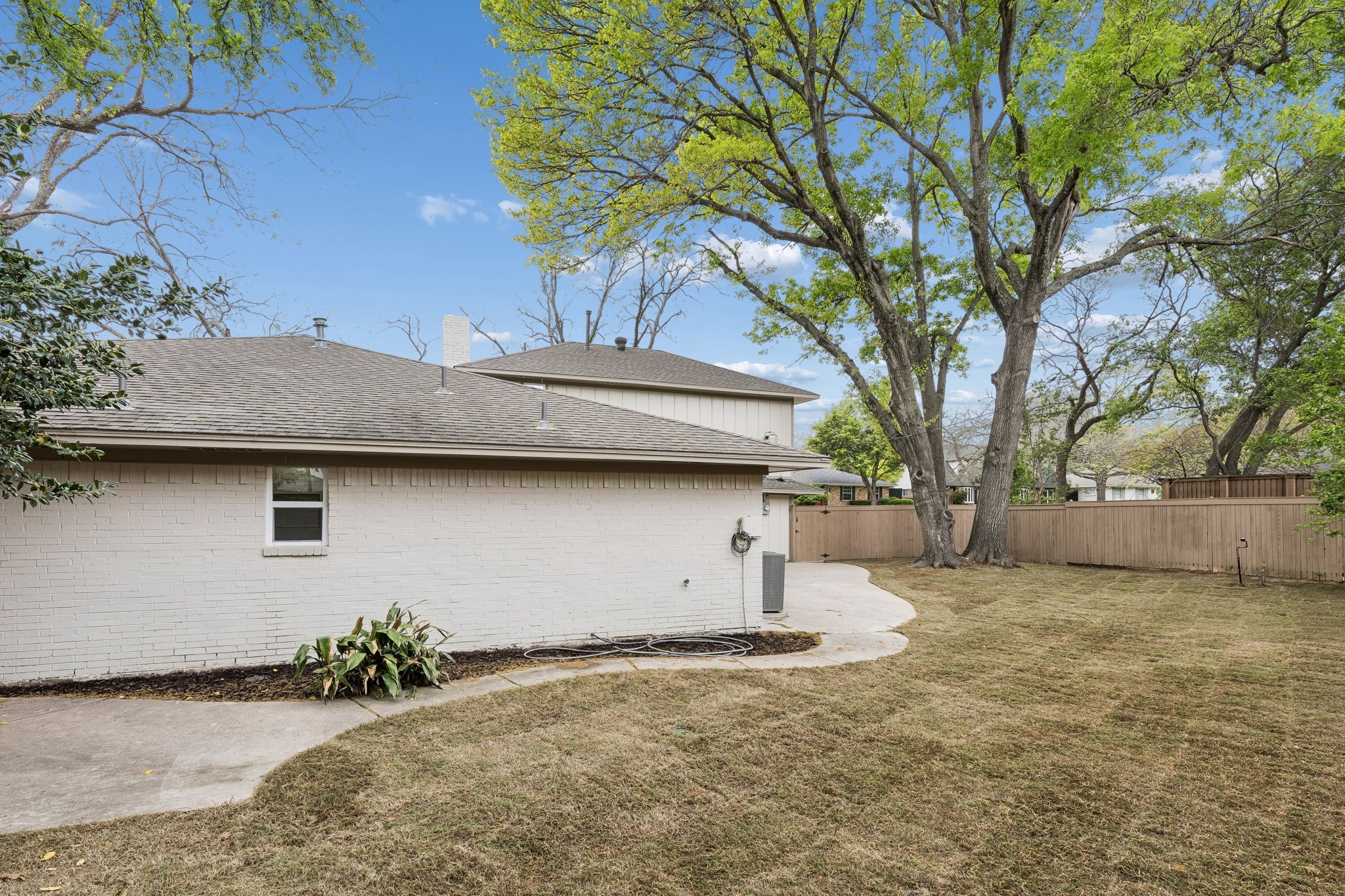 301 Canyon Ridge Drive Richardson TX 75080