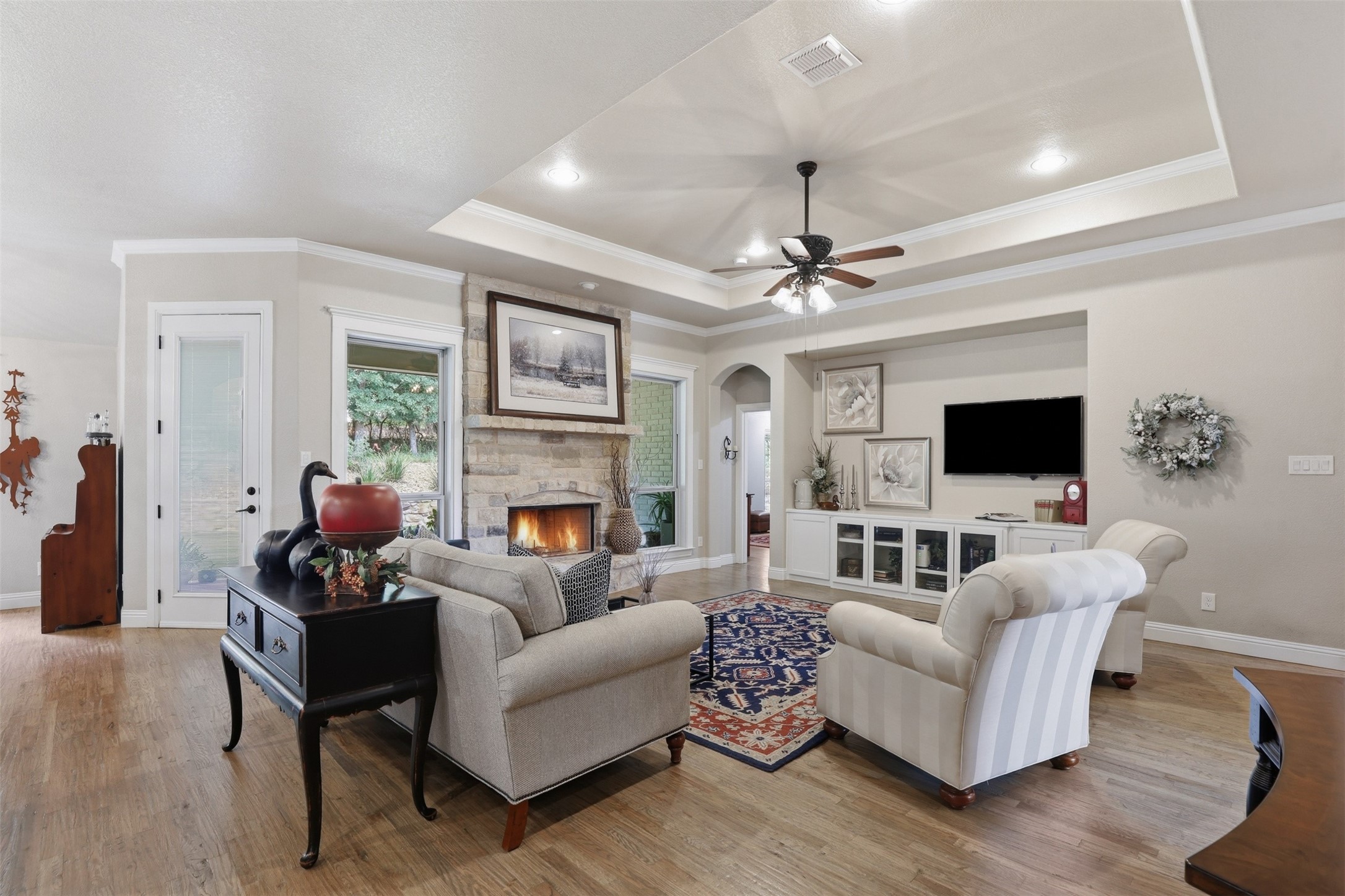 627 S Sugartree Drive Lipan TX 76462