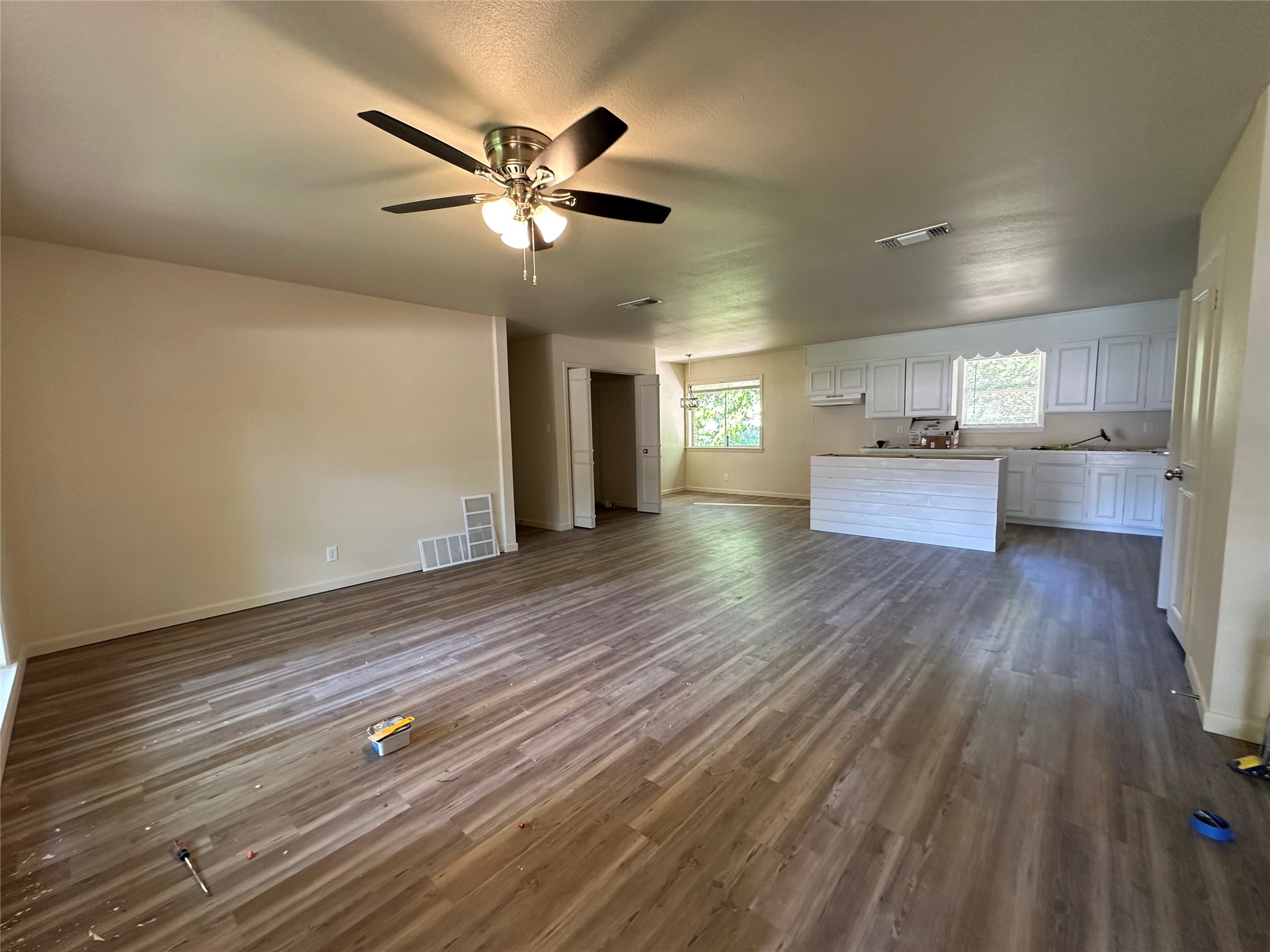 313 Woodlawn Drive Comanche TX 76442