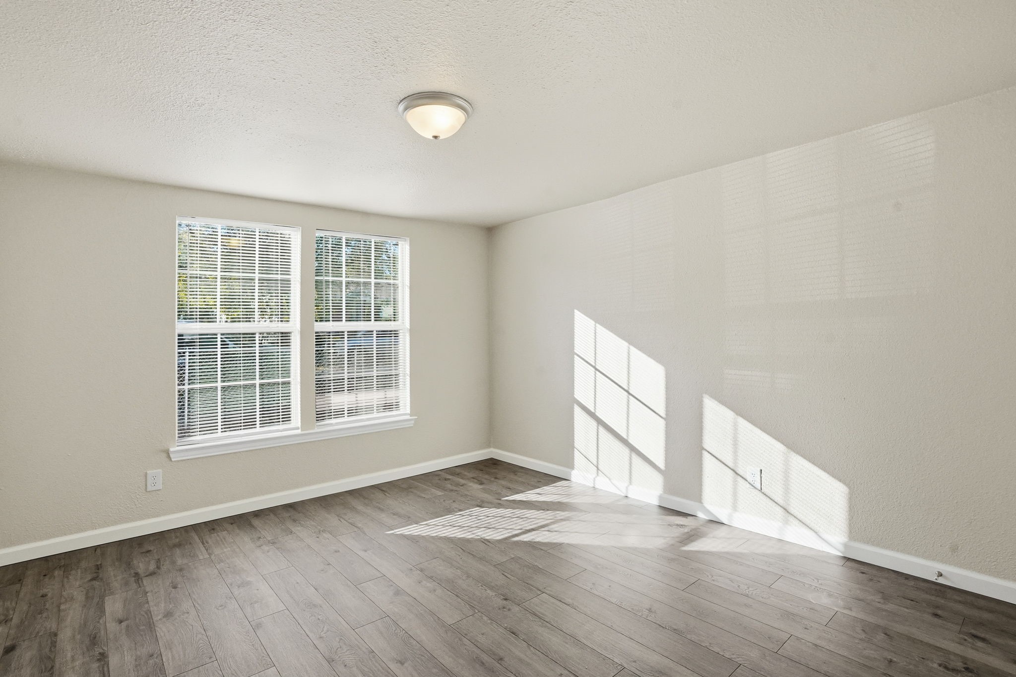2421 Johnson Street Fort Worth TX 76105