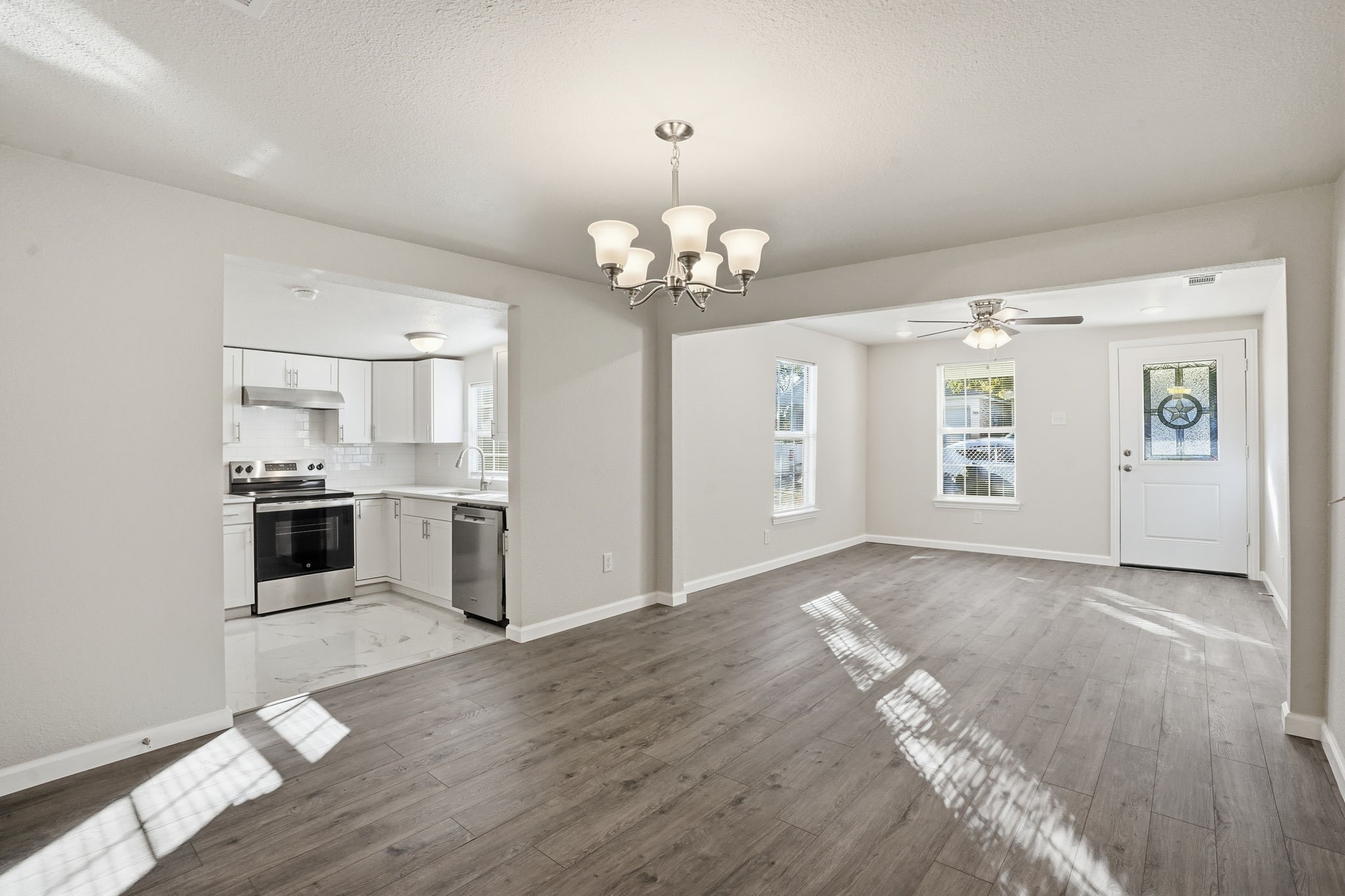 2421 Johnson Street Fort Worth TX 76105