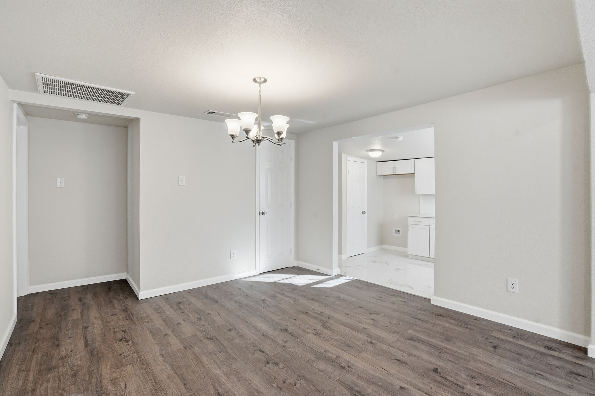 2421 Johnson Street Fort Worth TX 76105