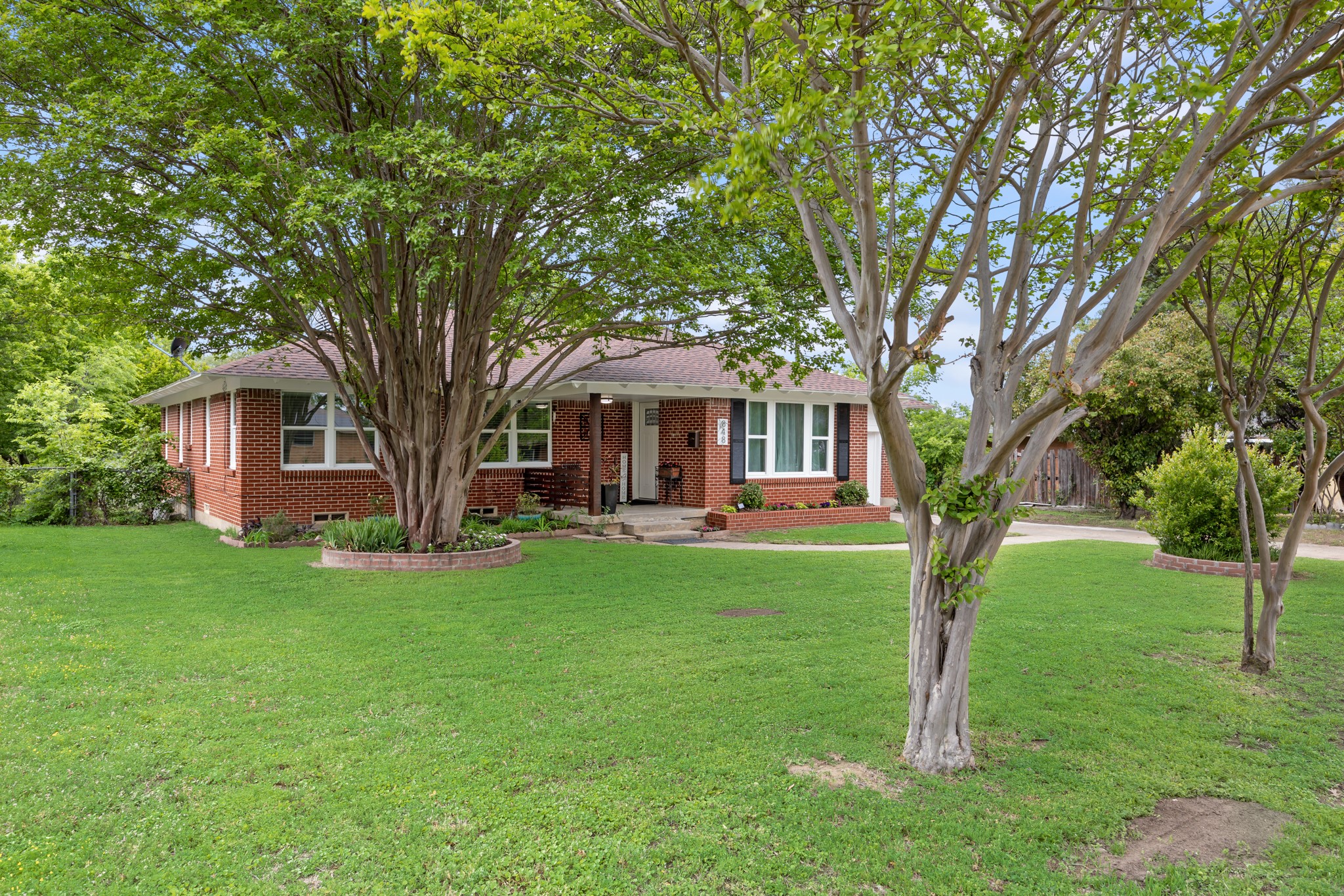 848 Glen Arbor Drive Dallas TX 75241
