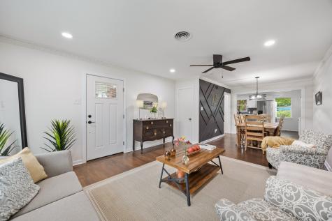 848 Glen Arbor Drive Dallas TX 75241
