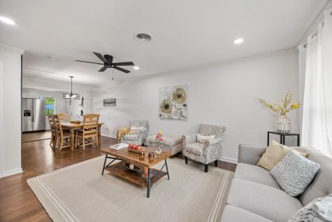 848 Glen Arbor Drive Dallas TX 75241