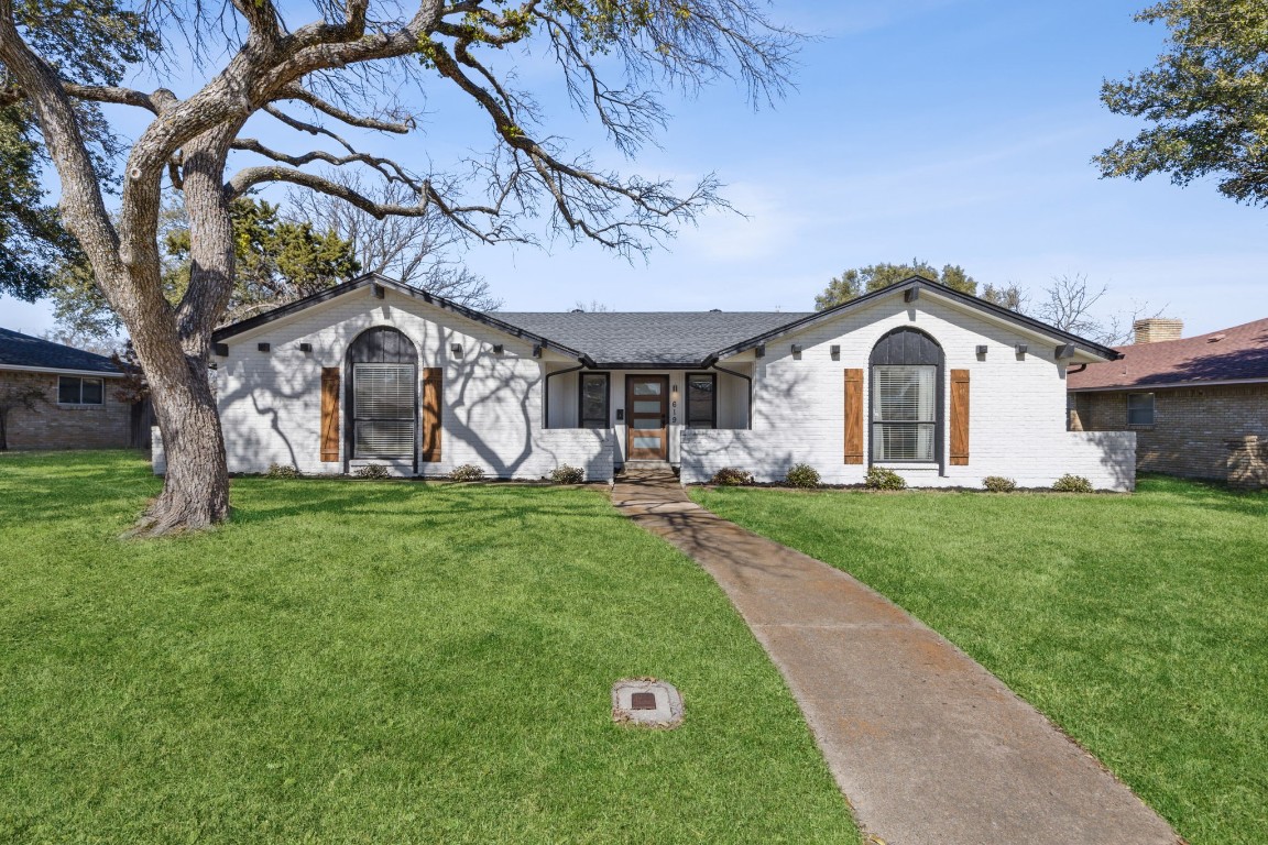 619 W Ridge Drive Duncanville TX 75116