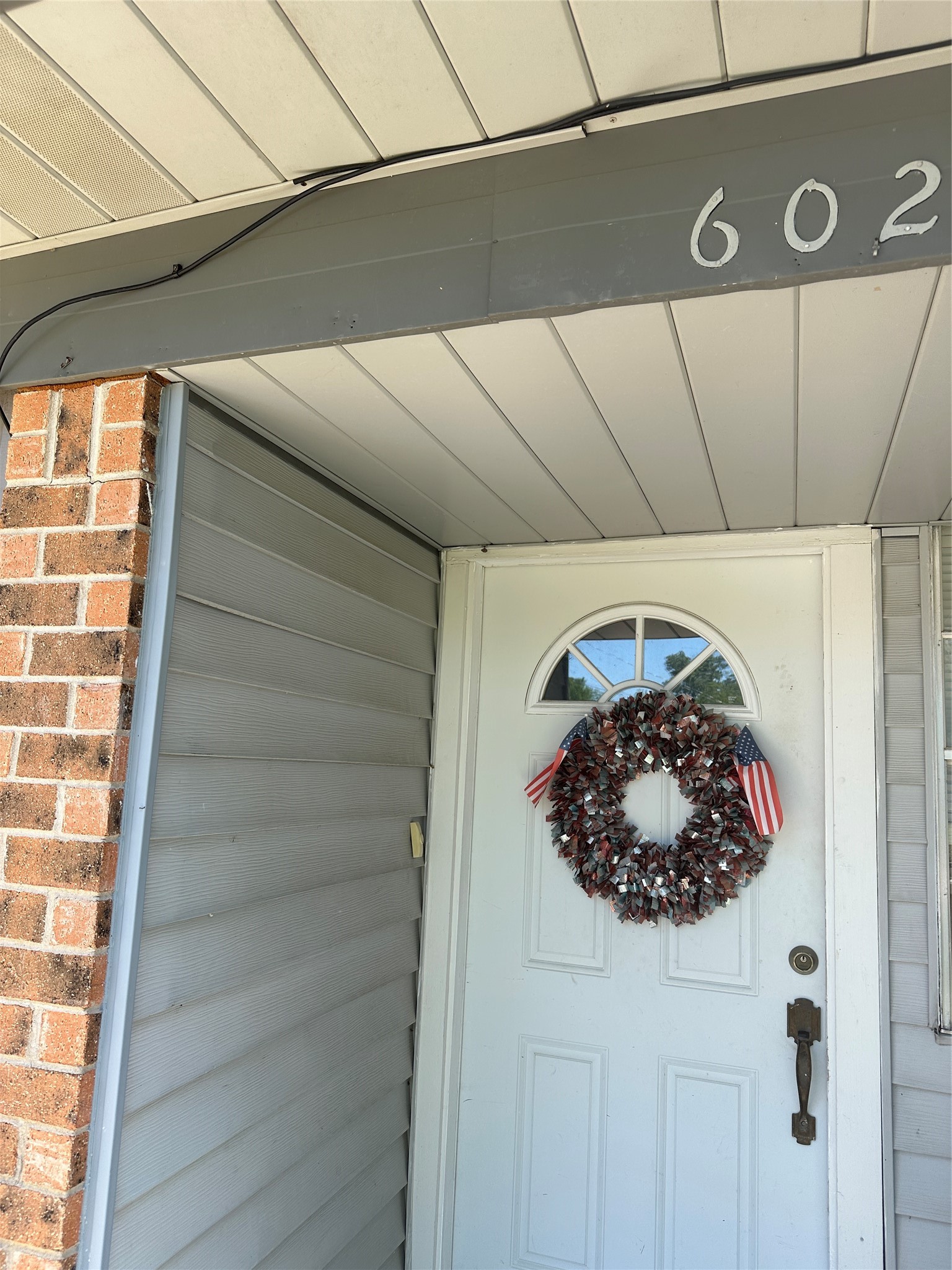 602 W Karnes Robinson TX 76706