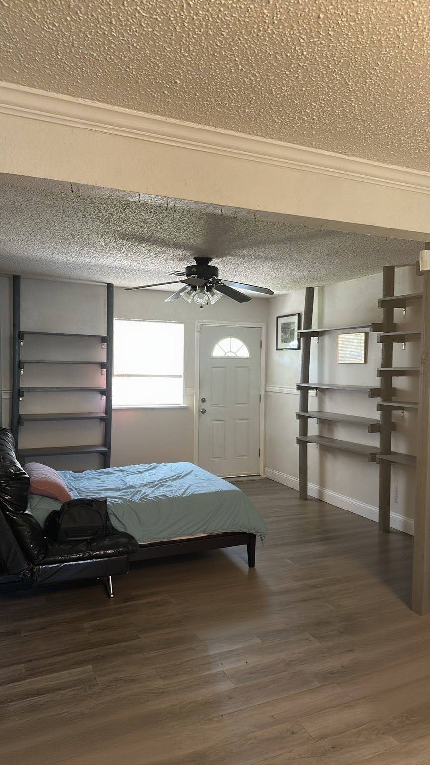 602 W Karnes Robinson TX 76706