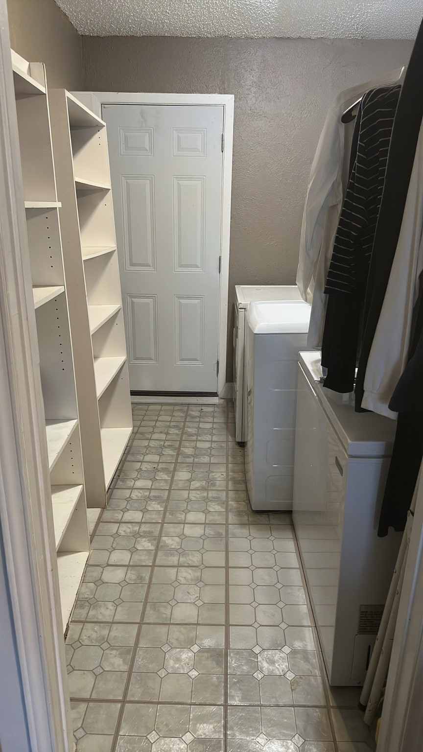 602 W Karnes Robinson TX 76706