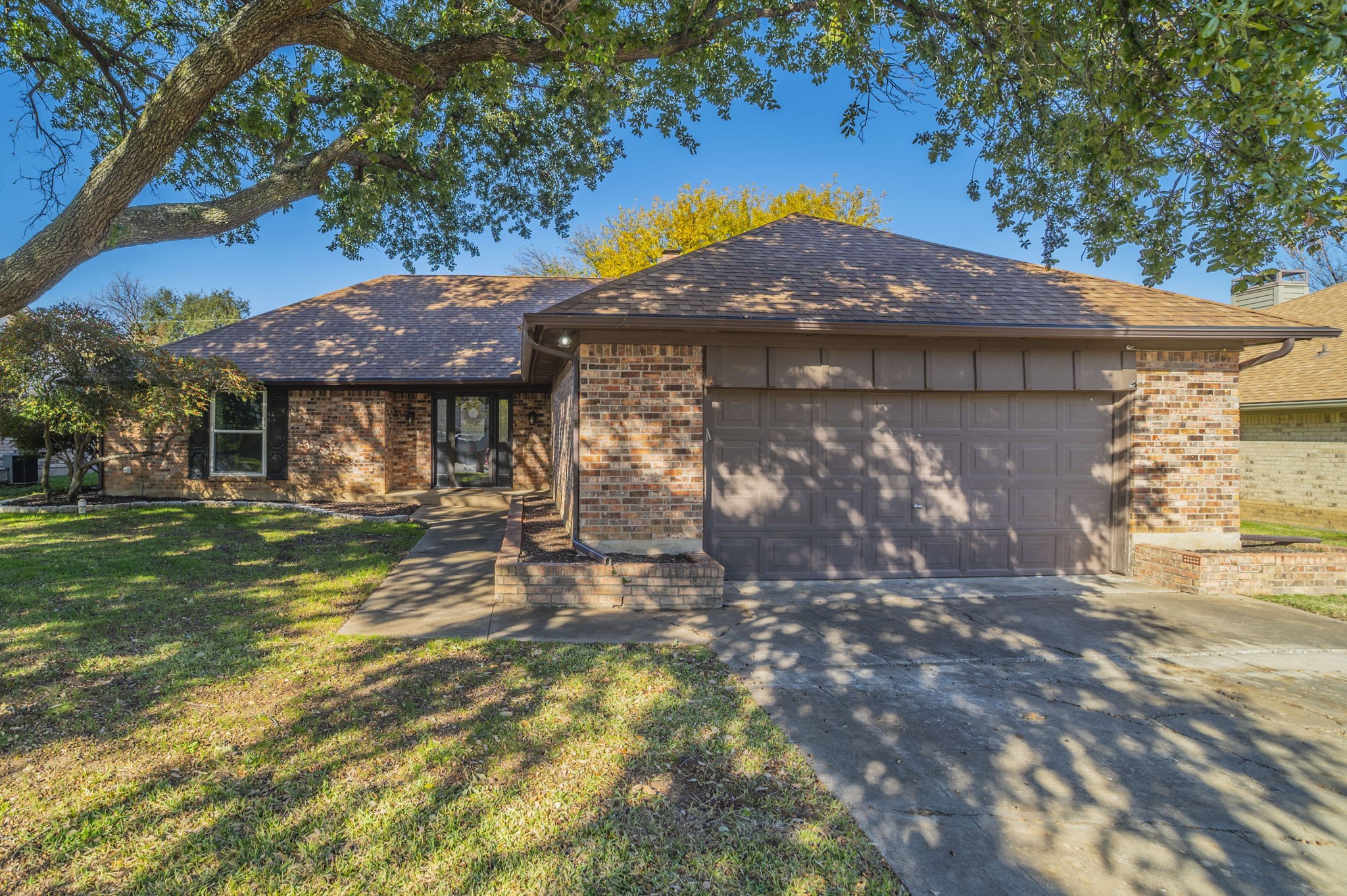 6729 Oliver Drive North Richland Hills TX 76180