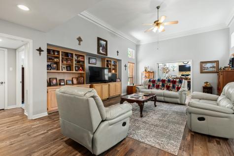 711 South Harrison Street West TX 76691