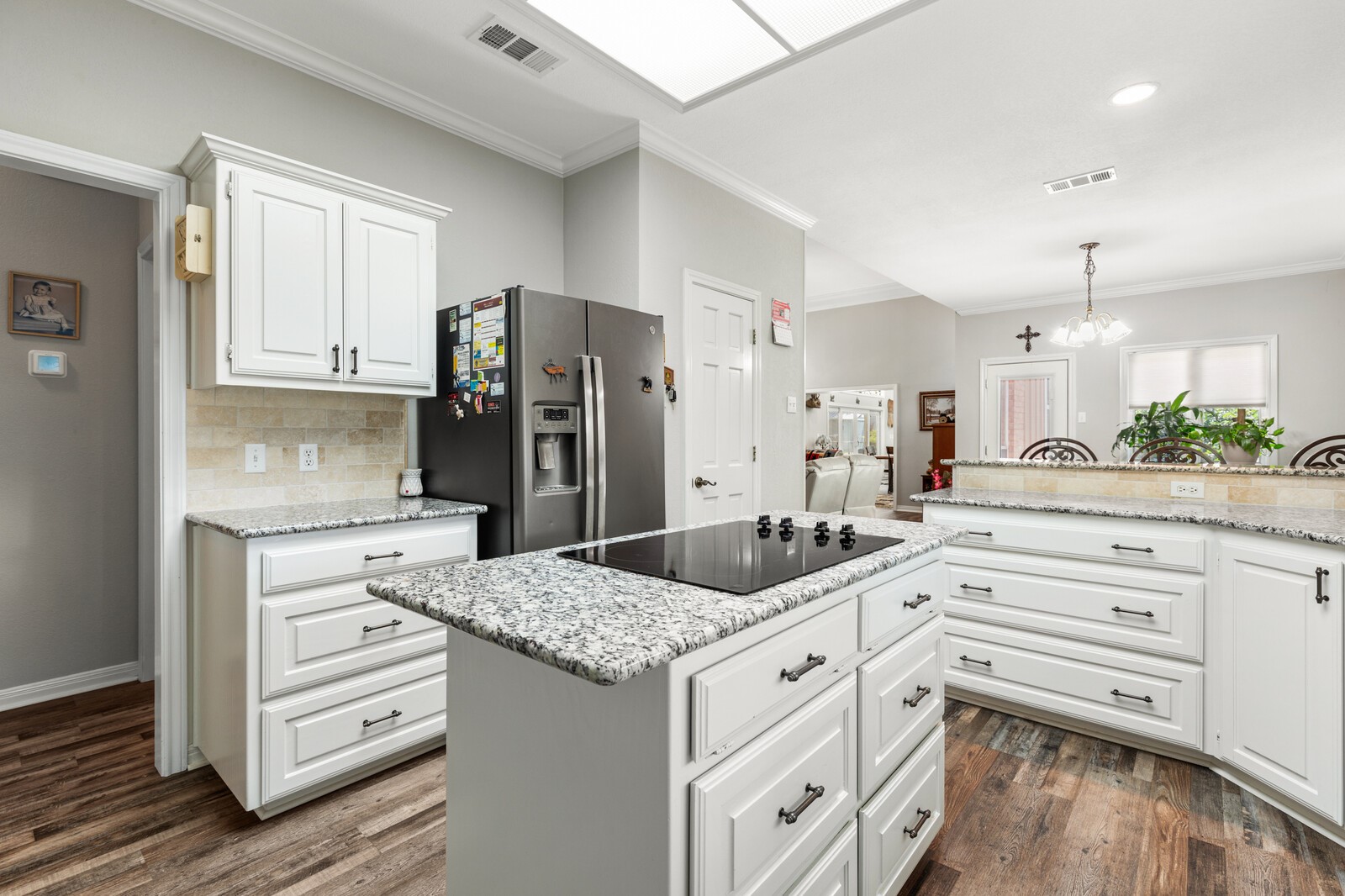 711 South Harrison Street West TX 76691