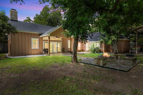 711 South Harrison Street West TX 76691