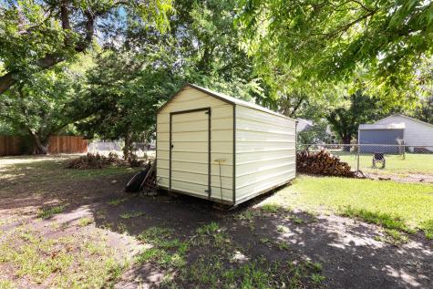 711 South Harrison Street West TX 76691