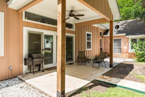 711 South Harrison Street West TX 76691