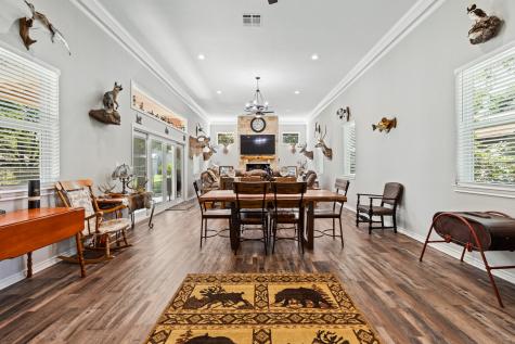 711 South Harrison Street West TX 76691