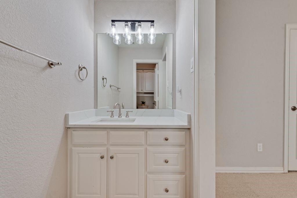 6405 Remington Parkway Colleyville TX 76034