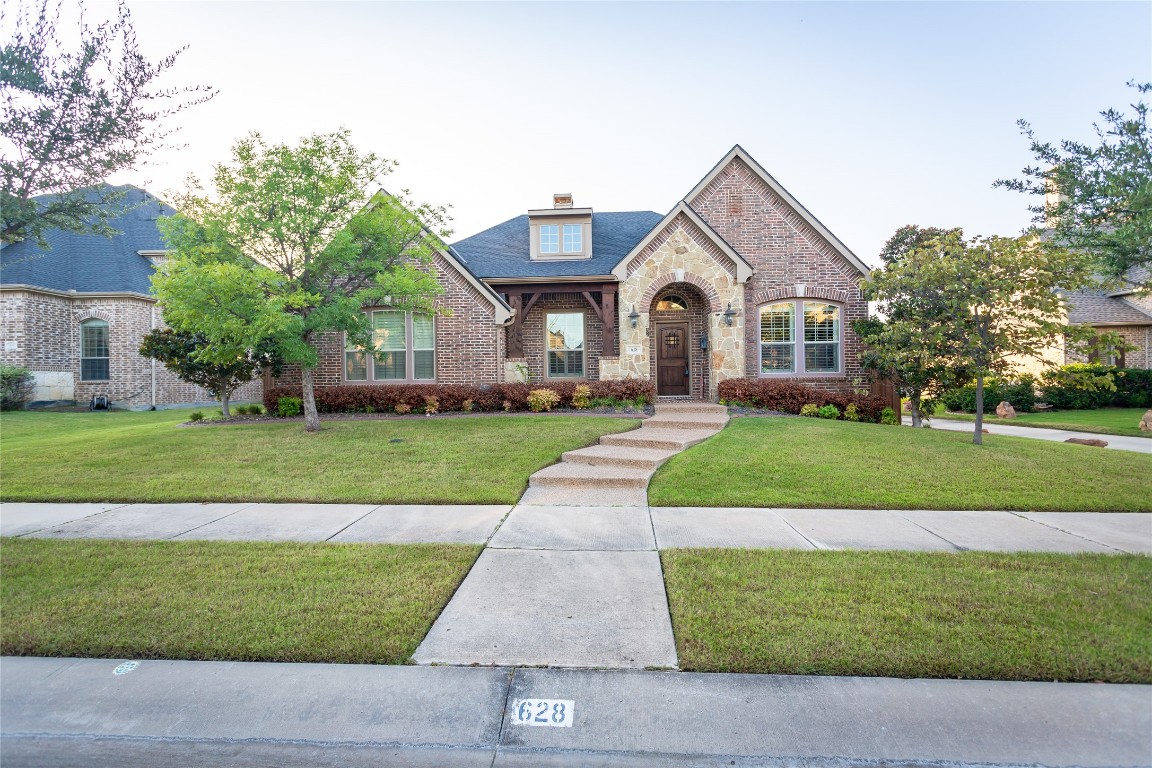 628 Duke Saxony Drive Lewisville TX 75056
