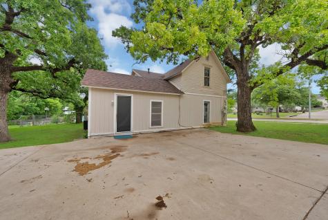 406 W Broad Street Mansfield TX 76063