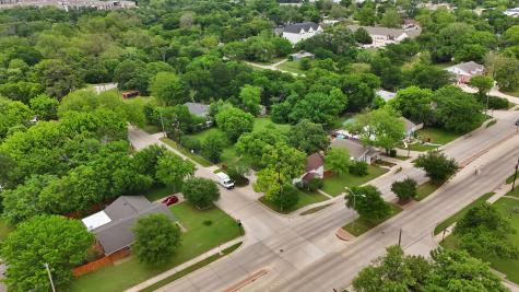 406 W Broad Street Mansfield TX 76063