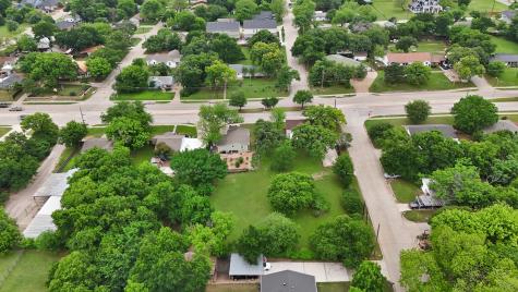 406 W Broad Street Mansfield TX 76063