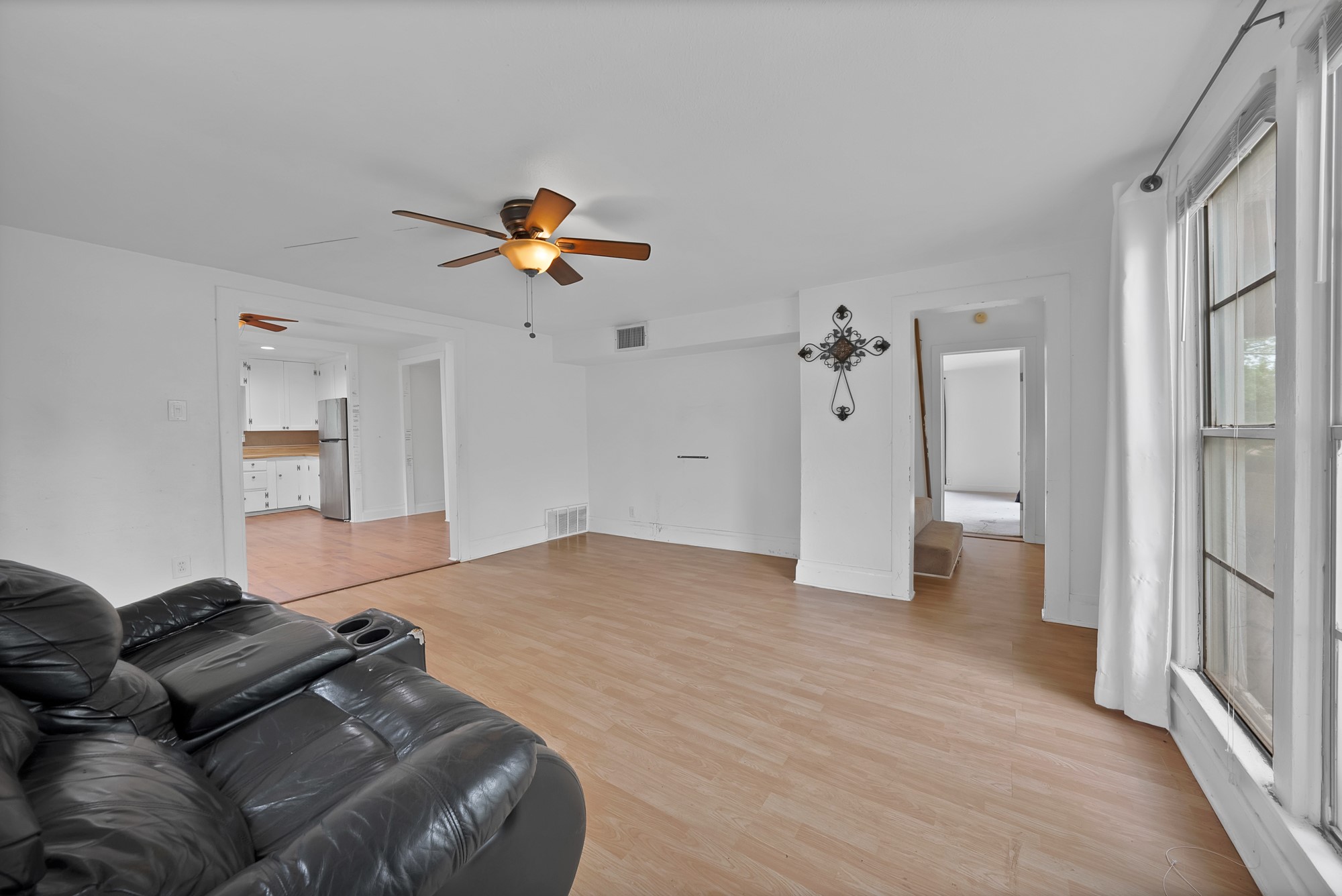 406 W Broad Street Mansfield TX 76063