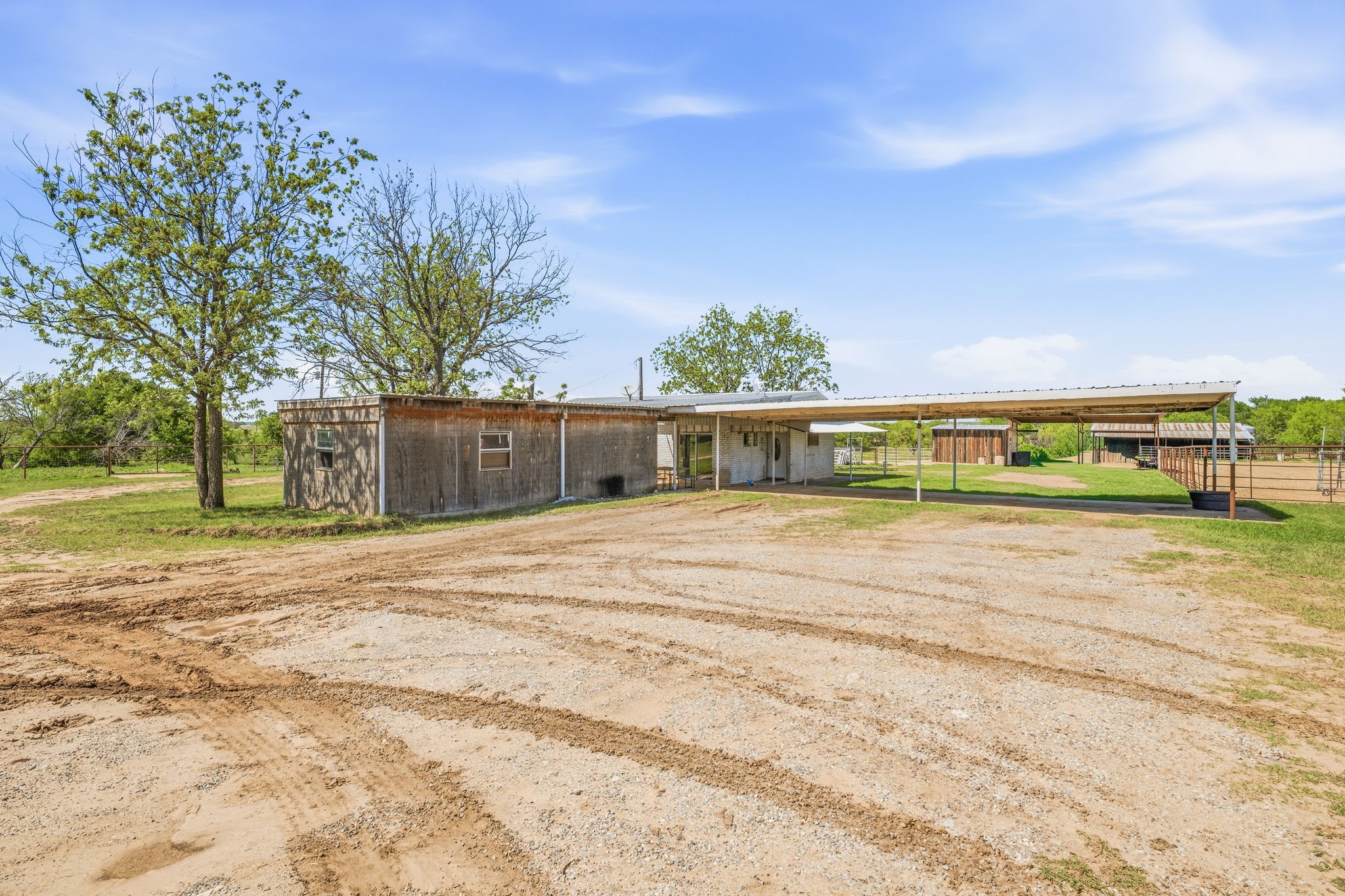 1301 County Road 440 De Leon TX 76444