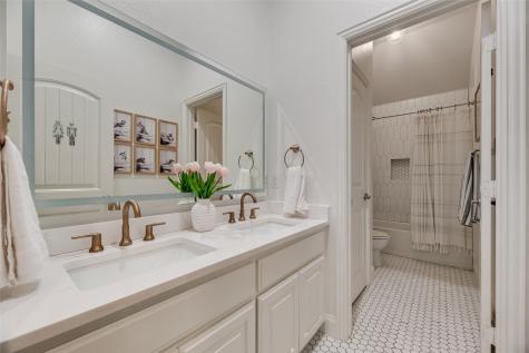 8305 Parish Avenue Mckinney TX 75071