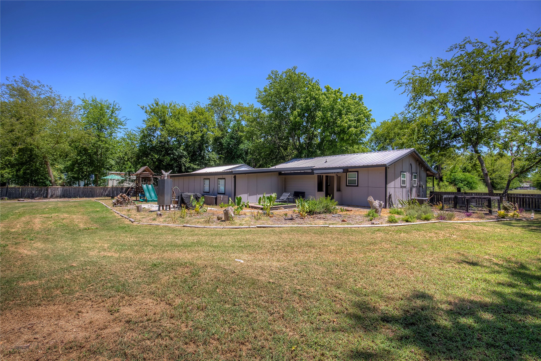 1101 Redoak Drive West Tawakoni TX 75474