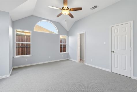 1917 Briarwyck Court Denton TX 76205