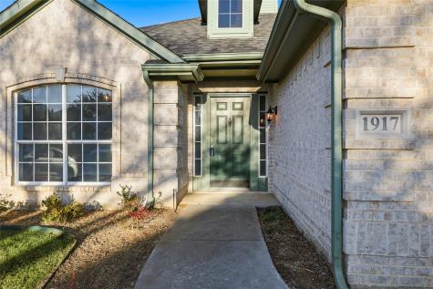 1917 Briarwyck Court Denton TX 76205