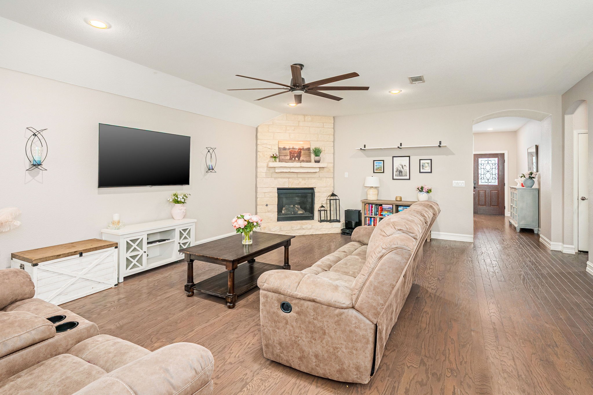 2301 Stratford Court Little Elm TX 75068