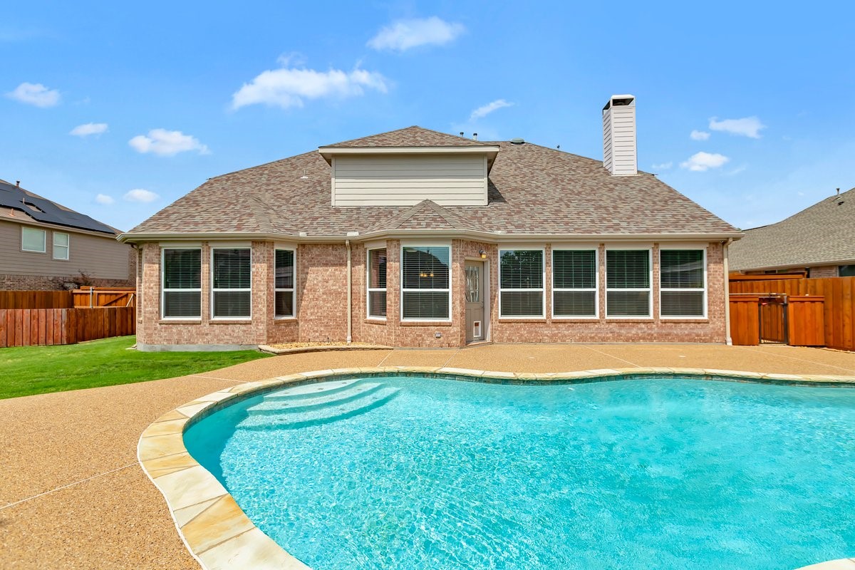 7212 Fieldlark Drive Sachse TX 75048