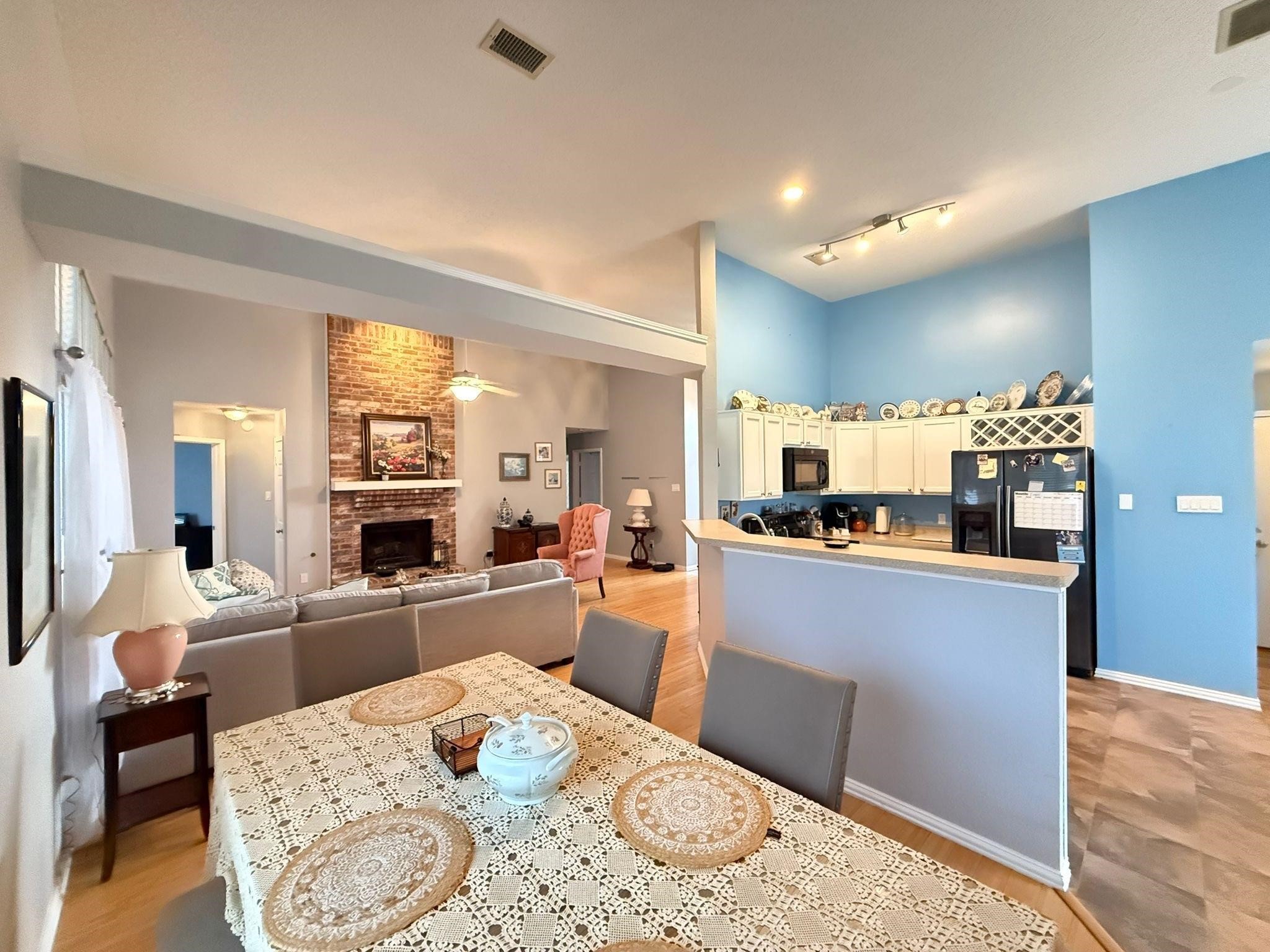 908 Busby Drive Cedar Hill TX 75104