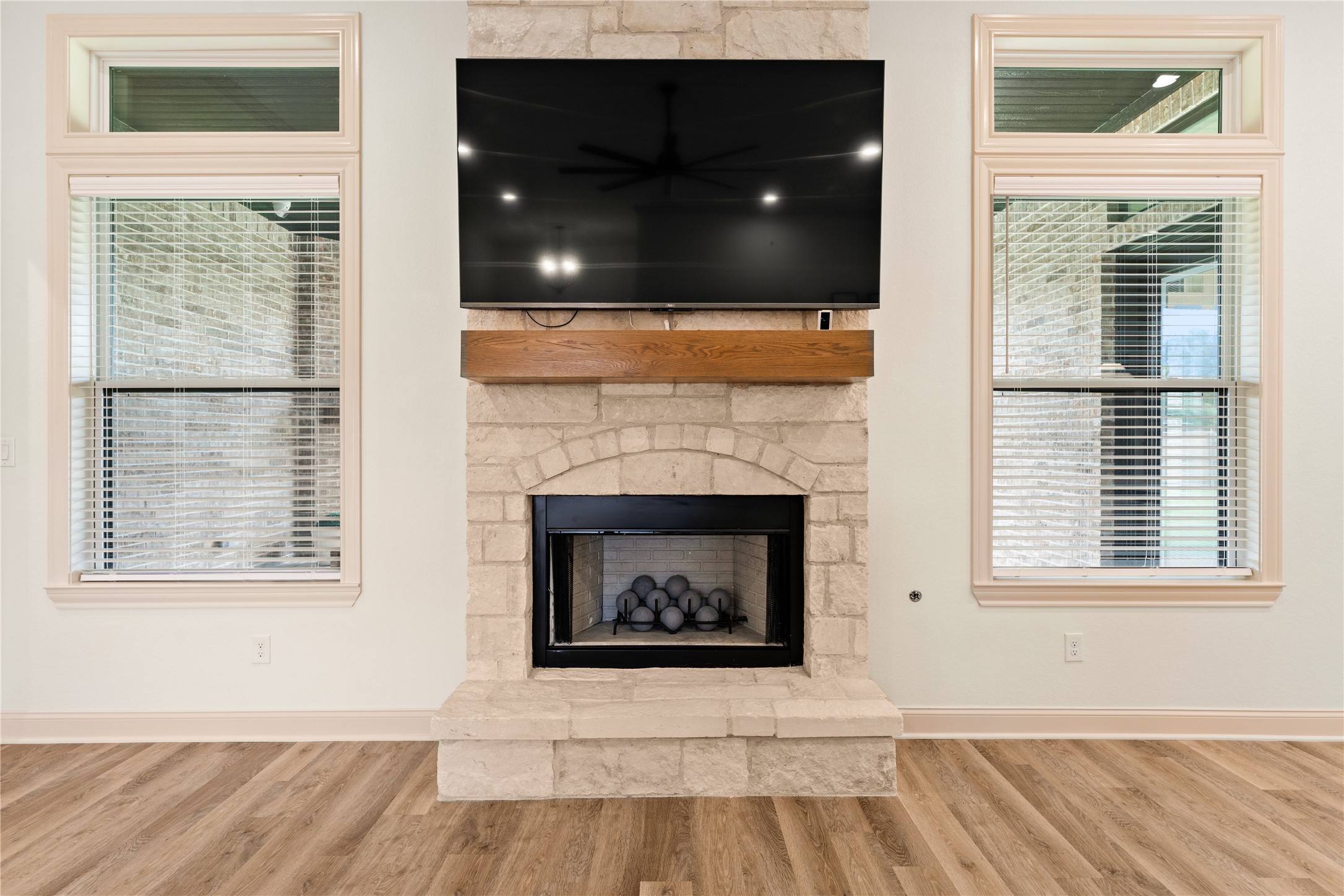 13076 Rainier Drive Woodway TX 76712