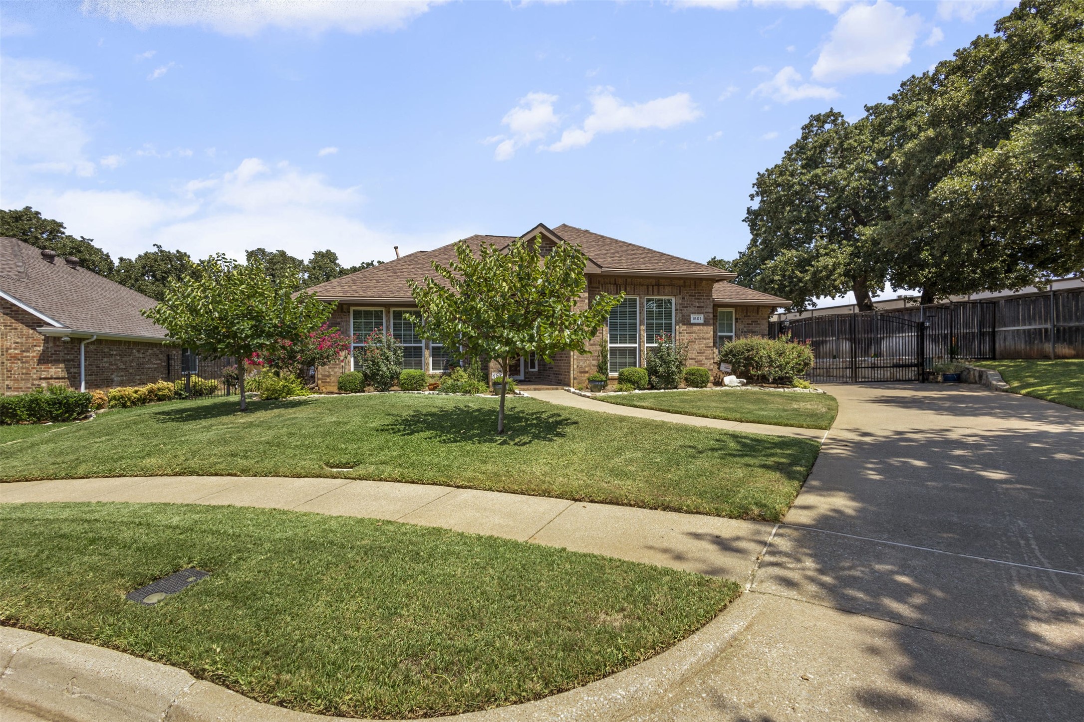 1801 Paddington Court Arlington TX 76017