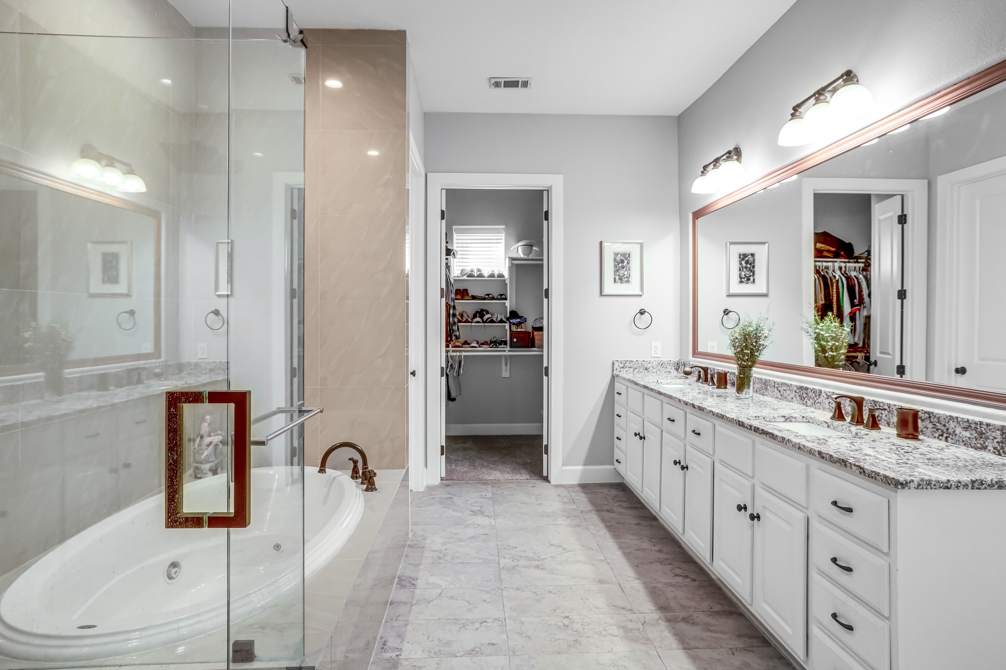 635 Via Ravello Irving TX 75039