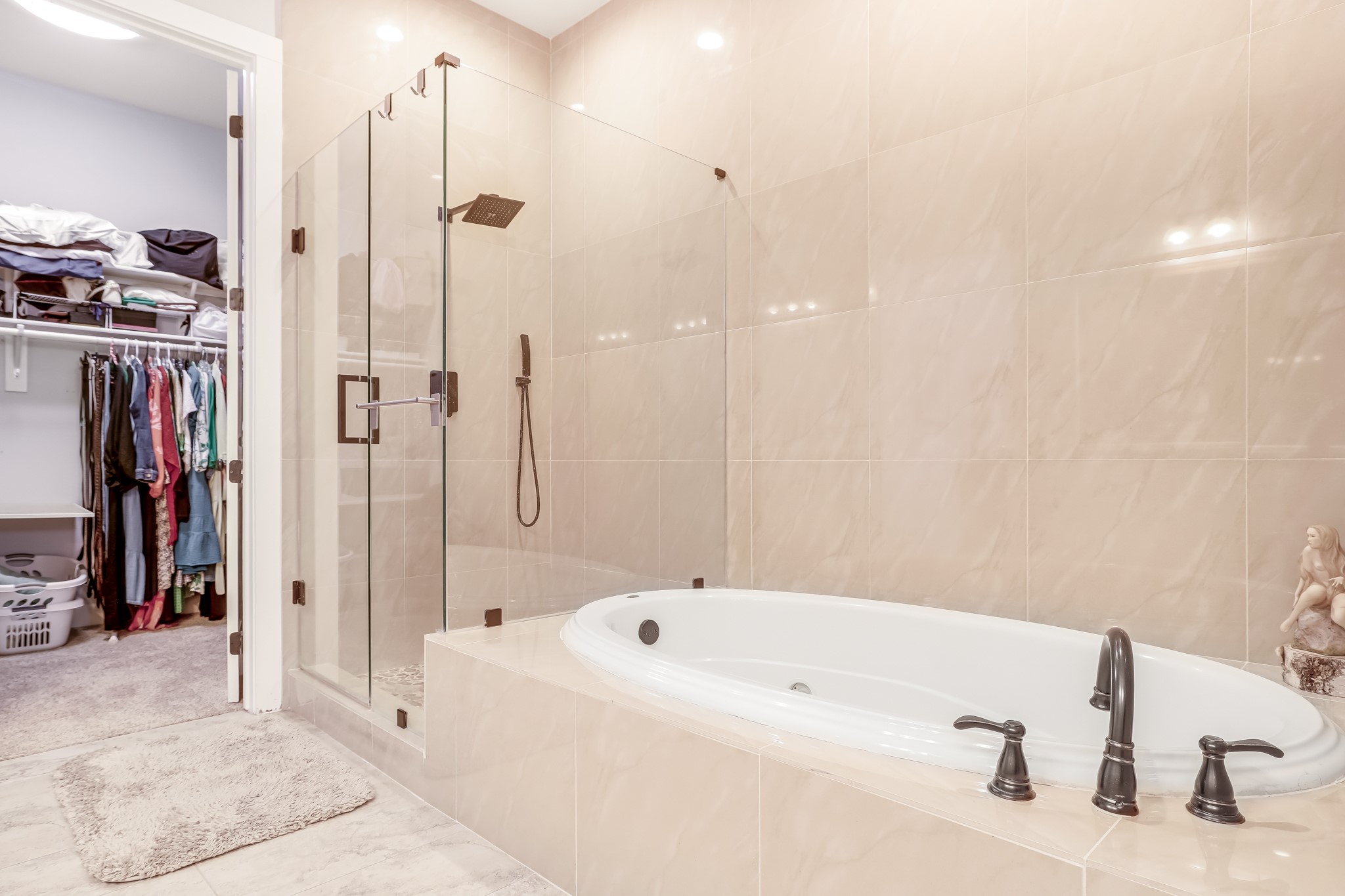 635 Via Ravello Irving TX 75039
