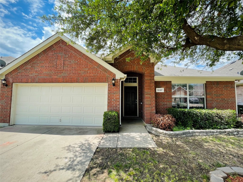5137 Meandering Creek Court Fort Worth TX 76179